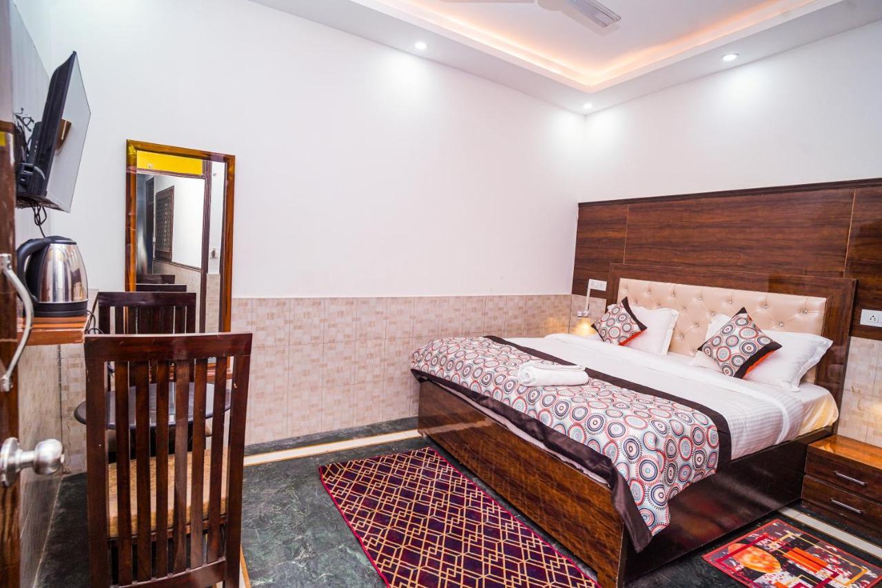 Guest house Golden Residency *